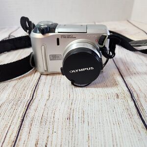 Olympus CAMEDIA C-740 Ultra Zoom 3.2MP Digital Camera Only - PARTS ONLY